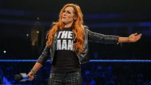 Mandy Rose o porażce na SmackDown Becky Lynch w serialu i filmie Marvela, Carmella przebrana za członków The Shield