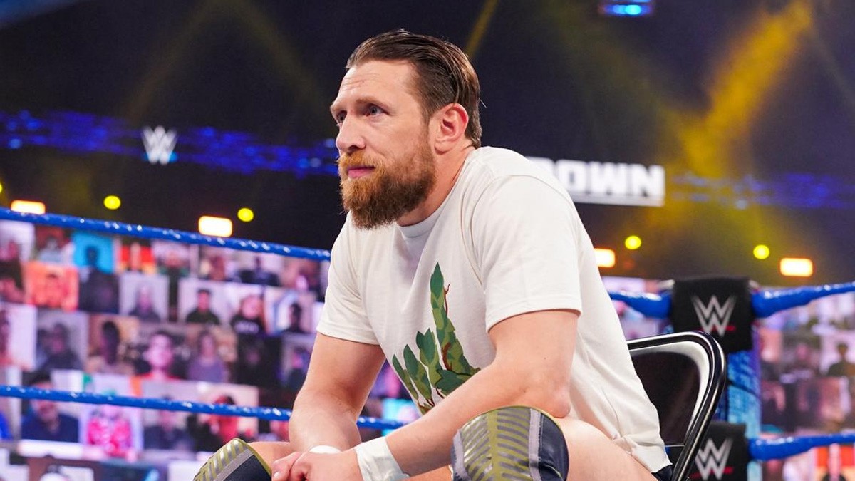 RESEM98018daniel_bryan
