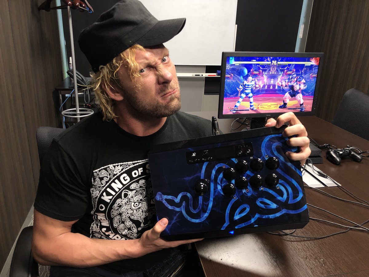 https://twitter.com/kennyomegamanx