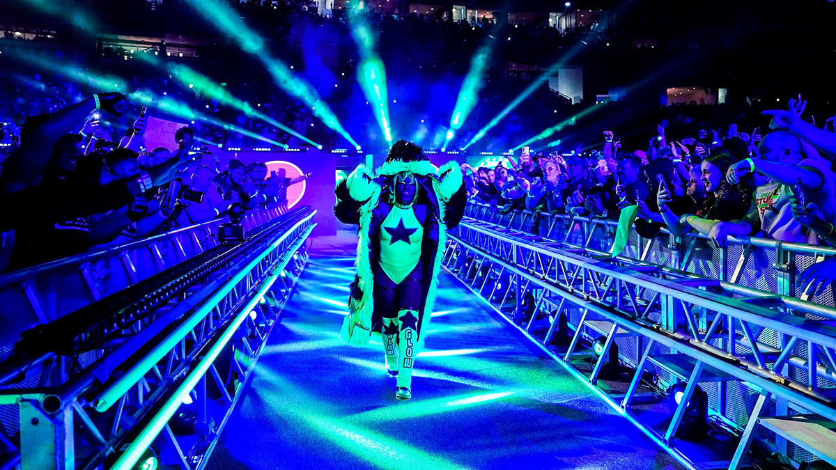 https://twitter.com/WWETheBump/status/1752407352702021749/photo/1