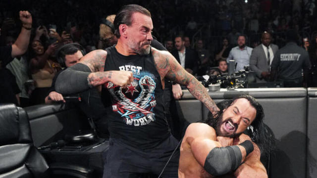 Drew McIntyre i CM Punk - wwe.com