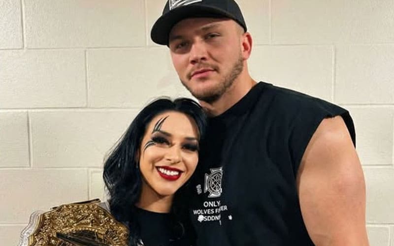 Stephanie Vaquer Myles Borne